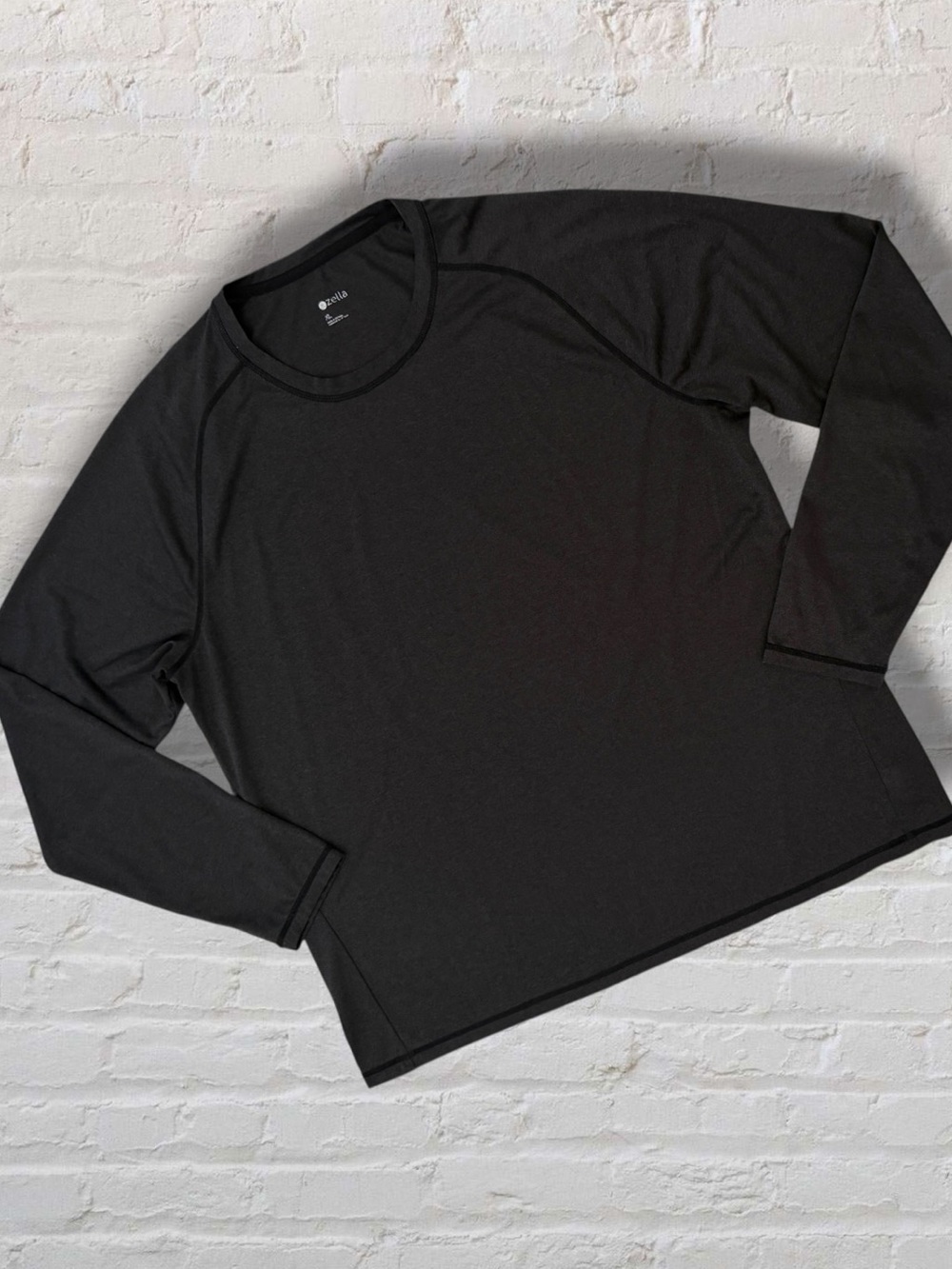 Zella Men’s XL Black Lightweight Performance Long Sleeve Crew Neck Shirt - Picture 6 of 7